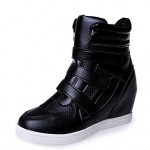 Women's Sneakers Spring / Fall Wedges Leatherette Outdoor / Casual Wedge Heel Buckle Black / White Others